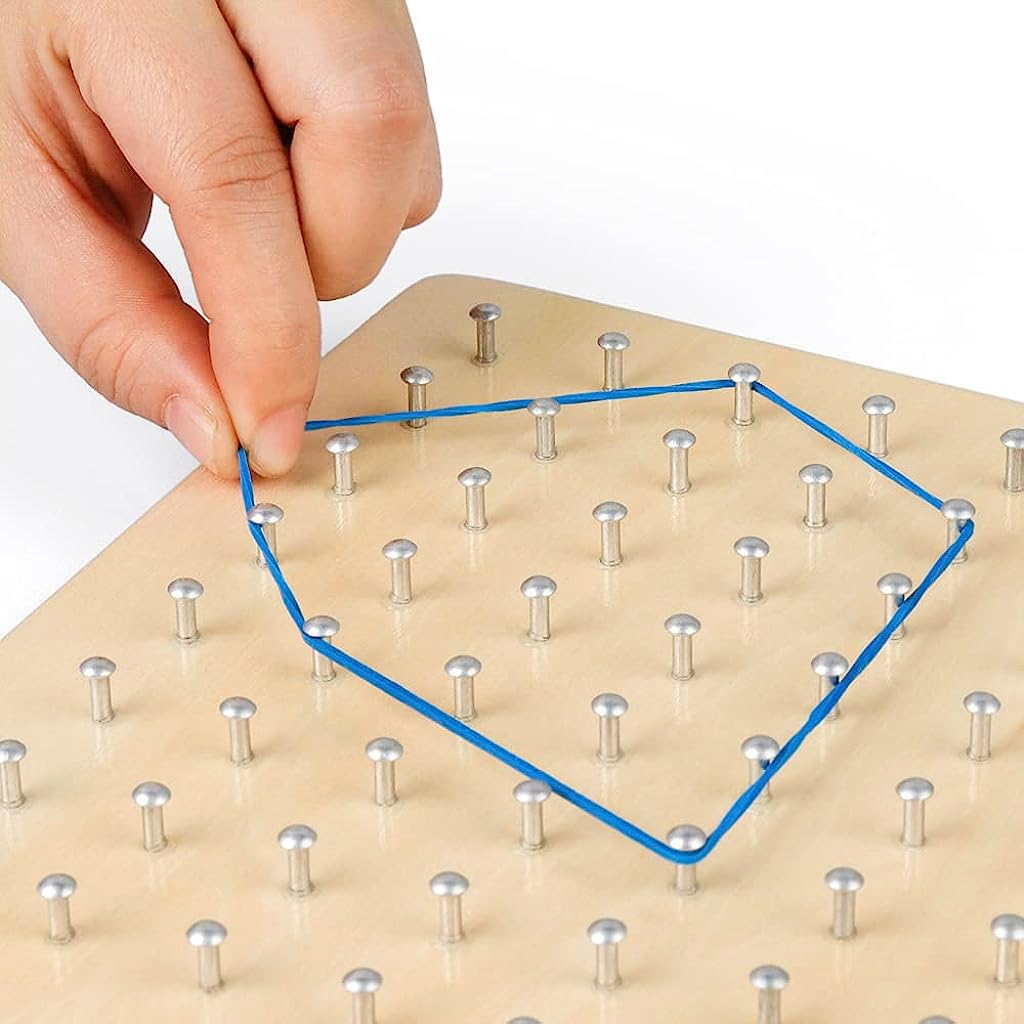 PATPAT Wooden Geoboard Toy for Kids with 18×18cm Board & 24 Pattern Cards | Montessori Learning Game