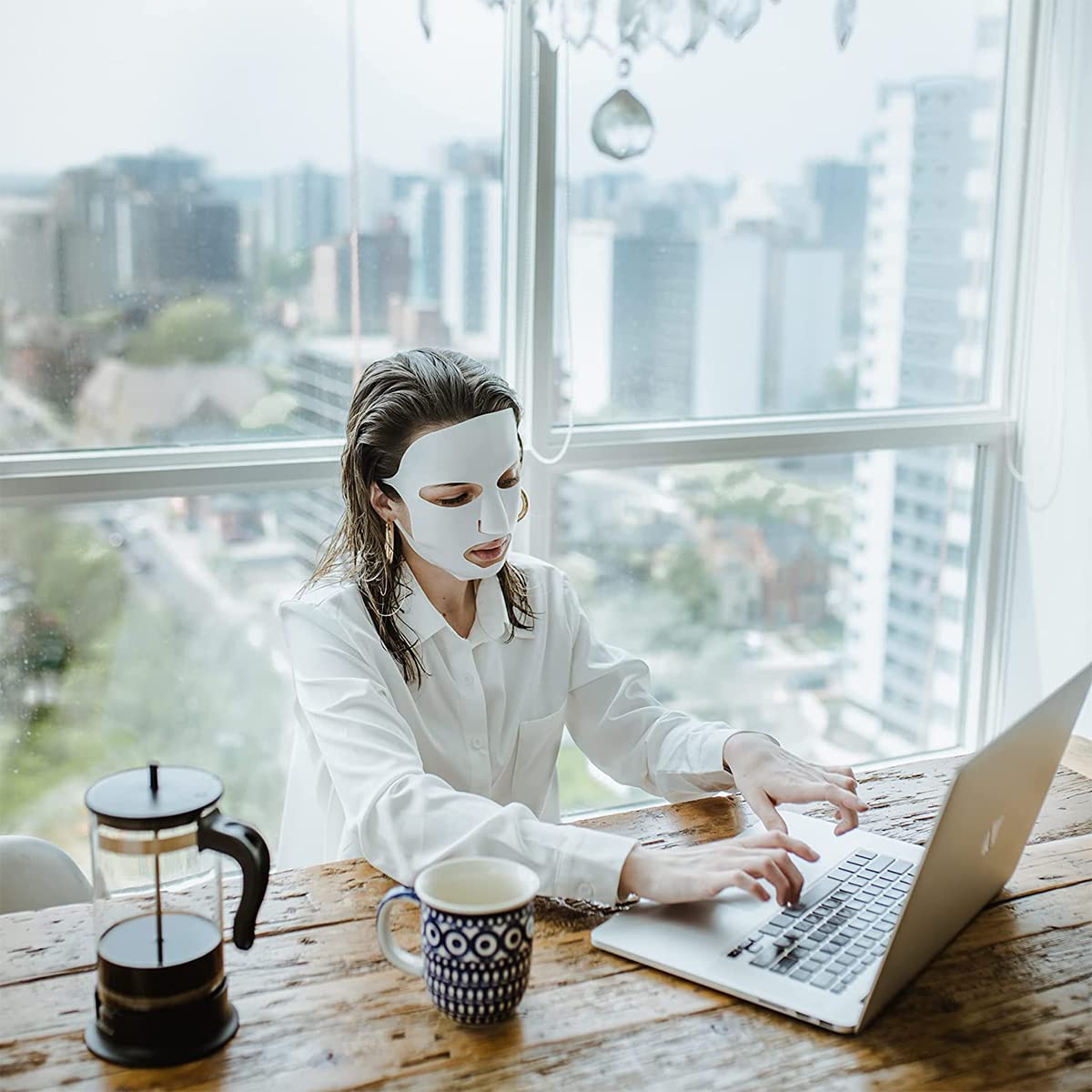 MAYCREATE Reusable Face Mask Holder for Sheet Masks with Ear Loops & Silicone Cover | Clear