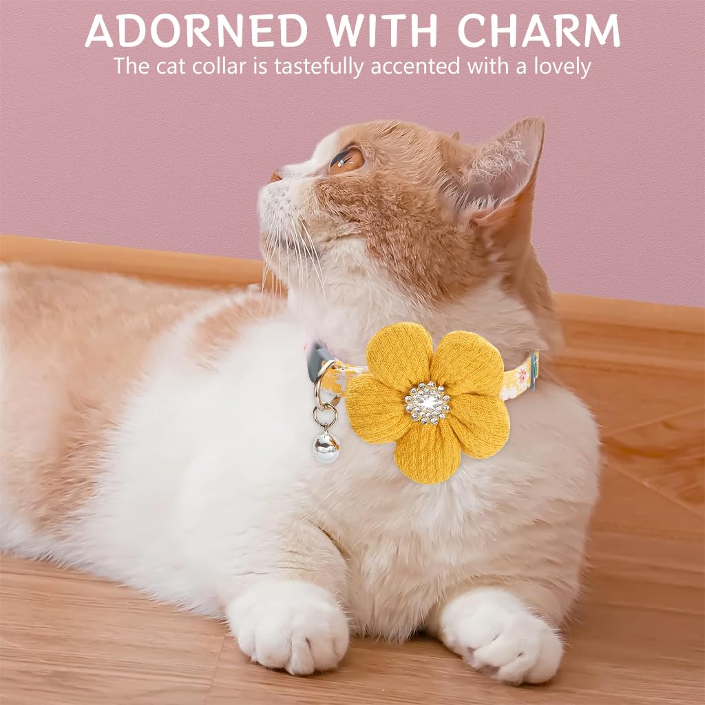 Qpets Cat Collar with Quick Release Buckle and Silver Bell | Adjustable 19–32 cm Yellow Crochet Flower