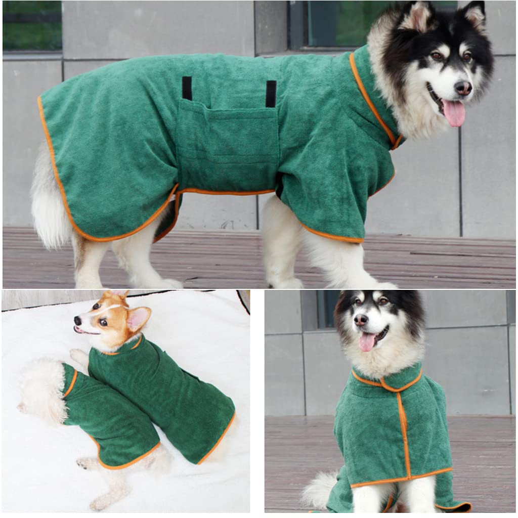 Qpets Velcro Dog Bath Towel for Quick Drying with Adjustable Closure and Soft Microfiber Coat | Green Size M