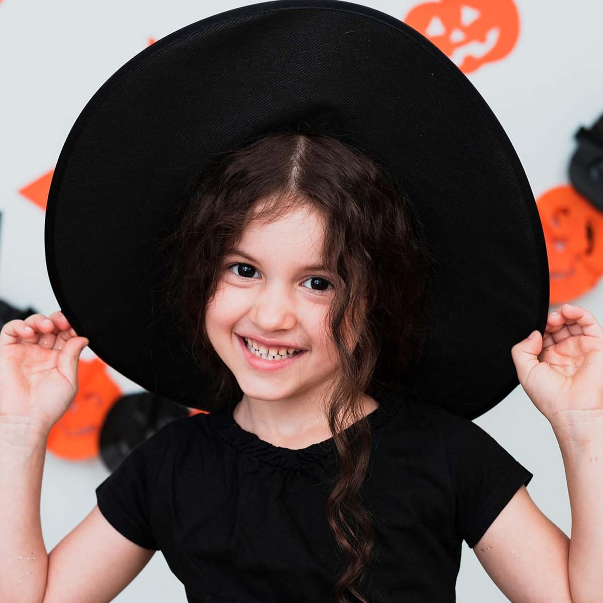 PATPAT Witch Hat and Choker Set for Halloween Cosplay featuring Spider Charm | Women and Girls Dress Up Accessory