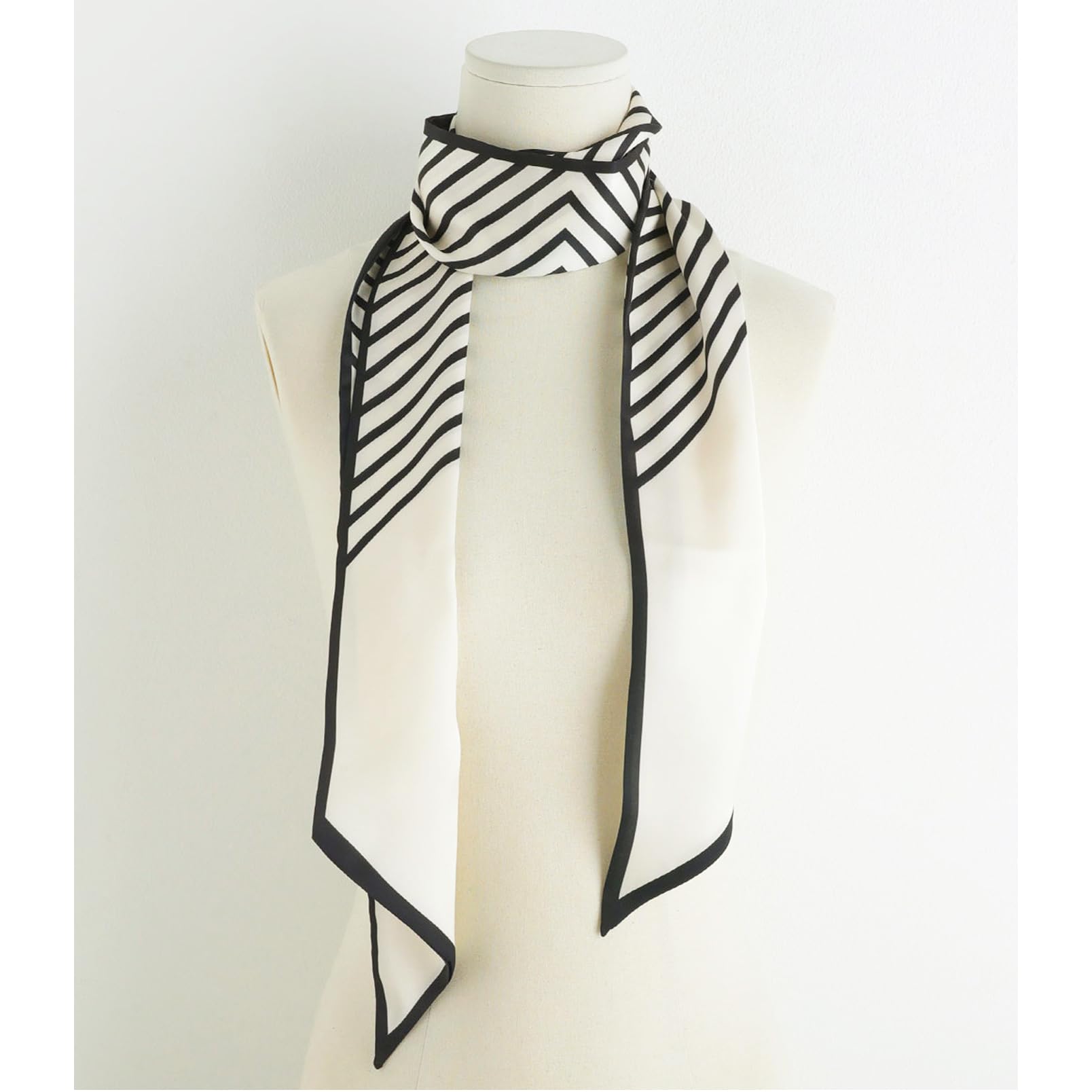 Zibuyu Vintage Square Scarf for Women with 90x90cm Silk Like Fabric | Elegant Head and Hair Accessory