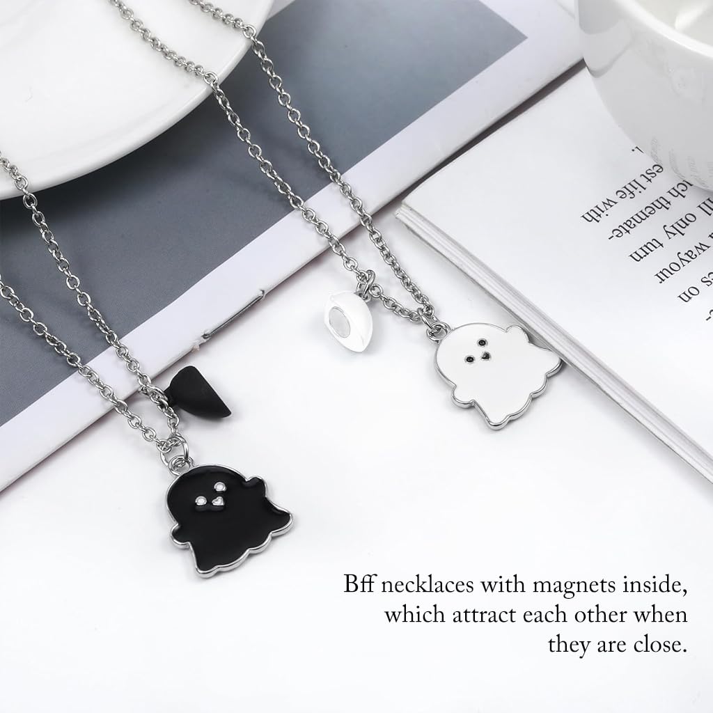 Zibuyu Friendship Couple Necklace with Magnetic Heart Charm featuring 60cm Chains | Black and White Ghost Design Gifts for Best Friends