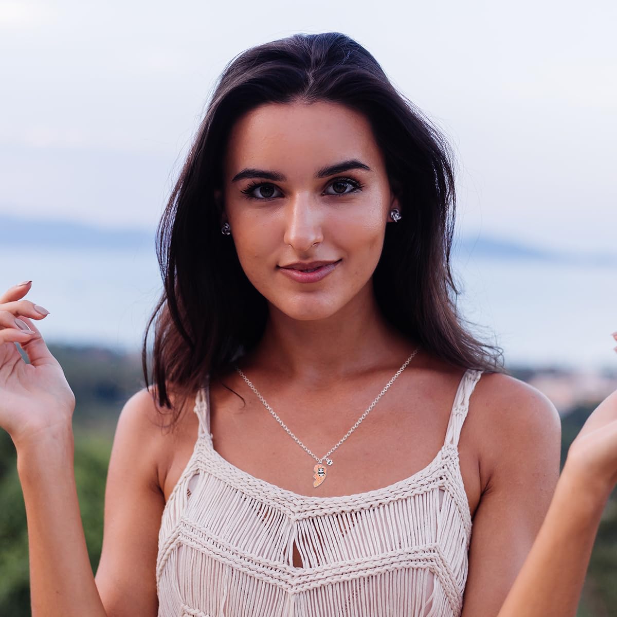 Zibuyu Necklace for Girls featuring Heart-Shaped BFF Panda Pendants | 2 Pcs Friendship Gift