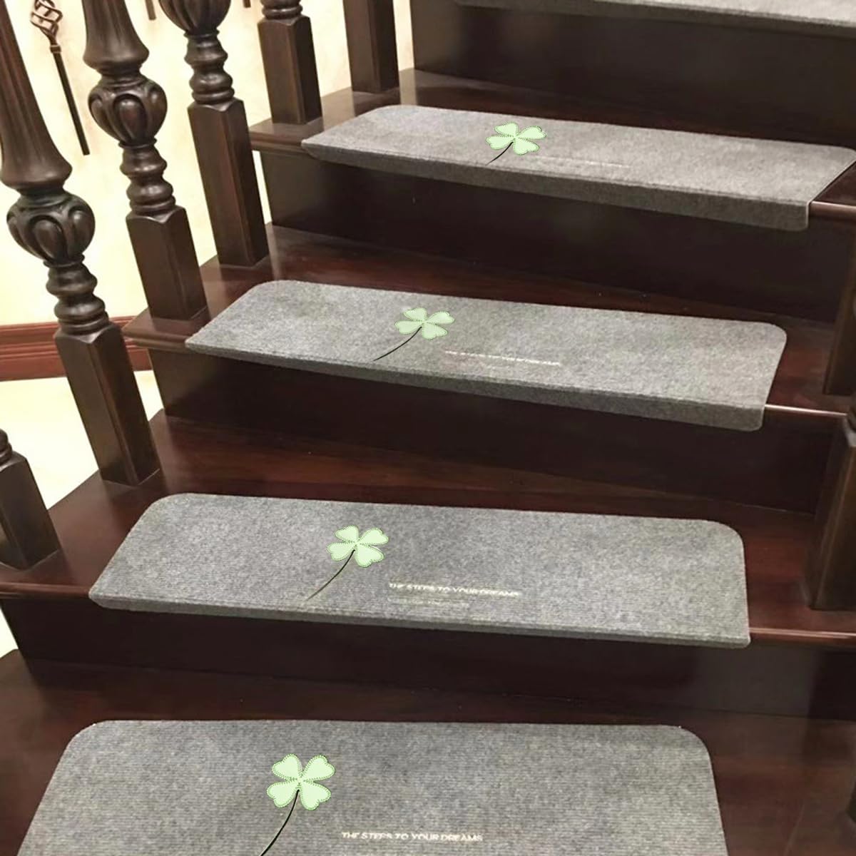 HASTHIP® 2pcs Luminous Stair Mat Nonslip TPR Stair Pads for Home Safety Stair Mat Self Adhesive Stair Mat with Glow in Dark Four Leaf Clover Safety Stair Mat for Home Stair Decor, 55 x 22cm