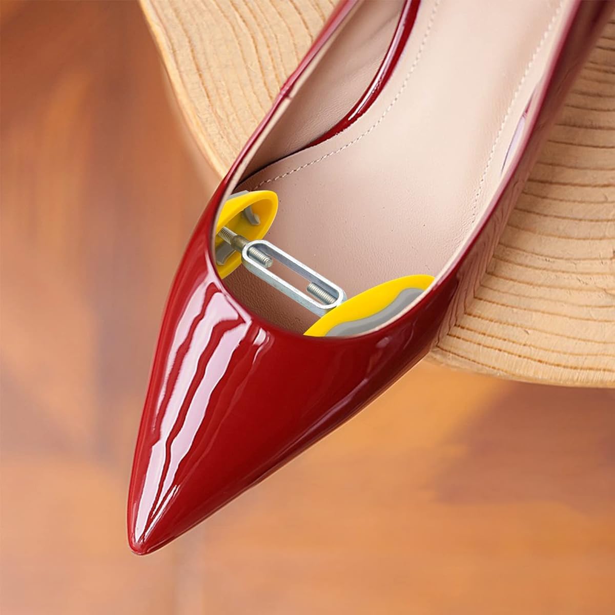 MAYCREATE Shoe Stretchers for Women featuring Adjustable Width 7–11 cm Dual Head Braces | Yellow