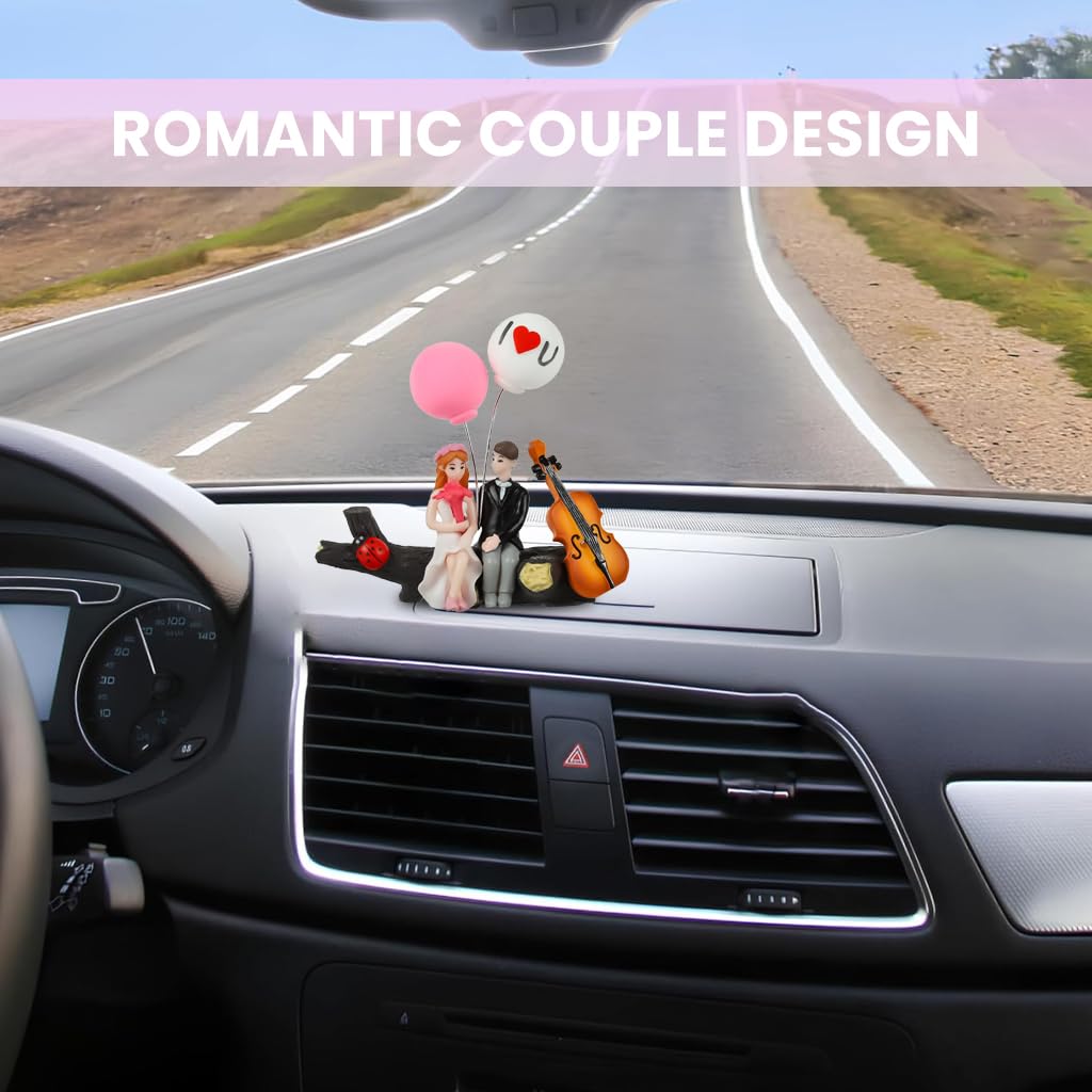 Zibuyu Cute Cartoon Car Decoration for Dashboard featuring Seamless Tape | 10x9x3cm Resin Couple Figurines
