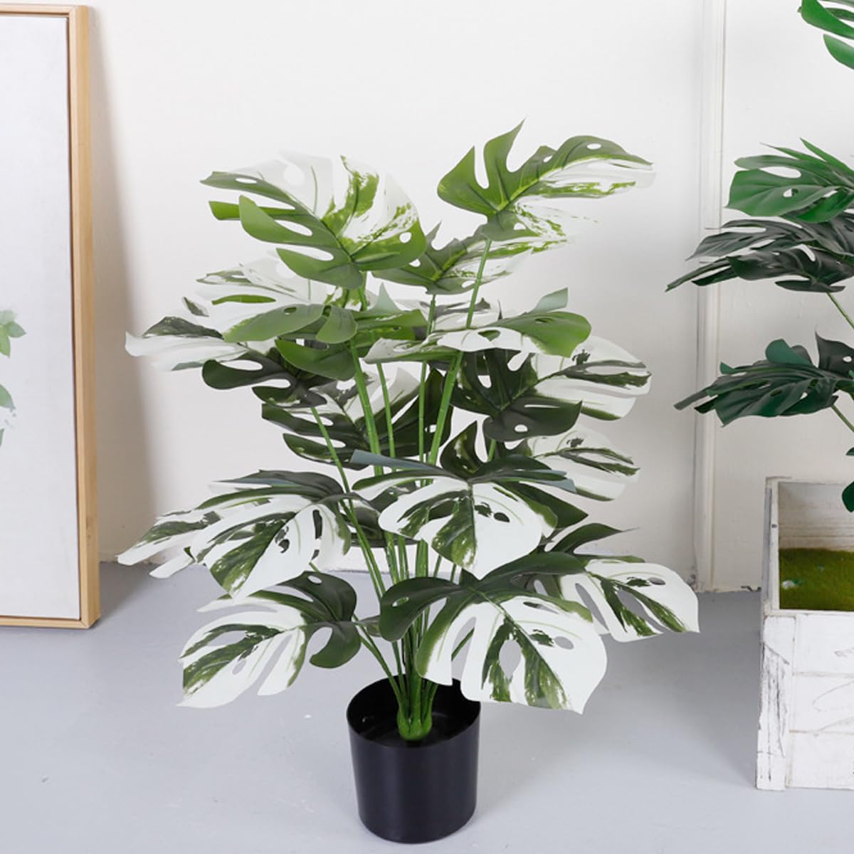 HASTHIP Artificial Monstera Deliciosa Plant for Home or Office Decor with Black Pot | 23.6 in Lifelike Greenery
