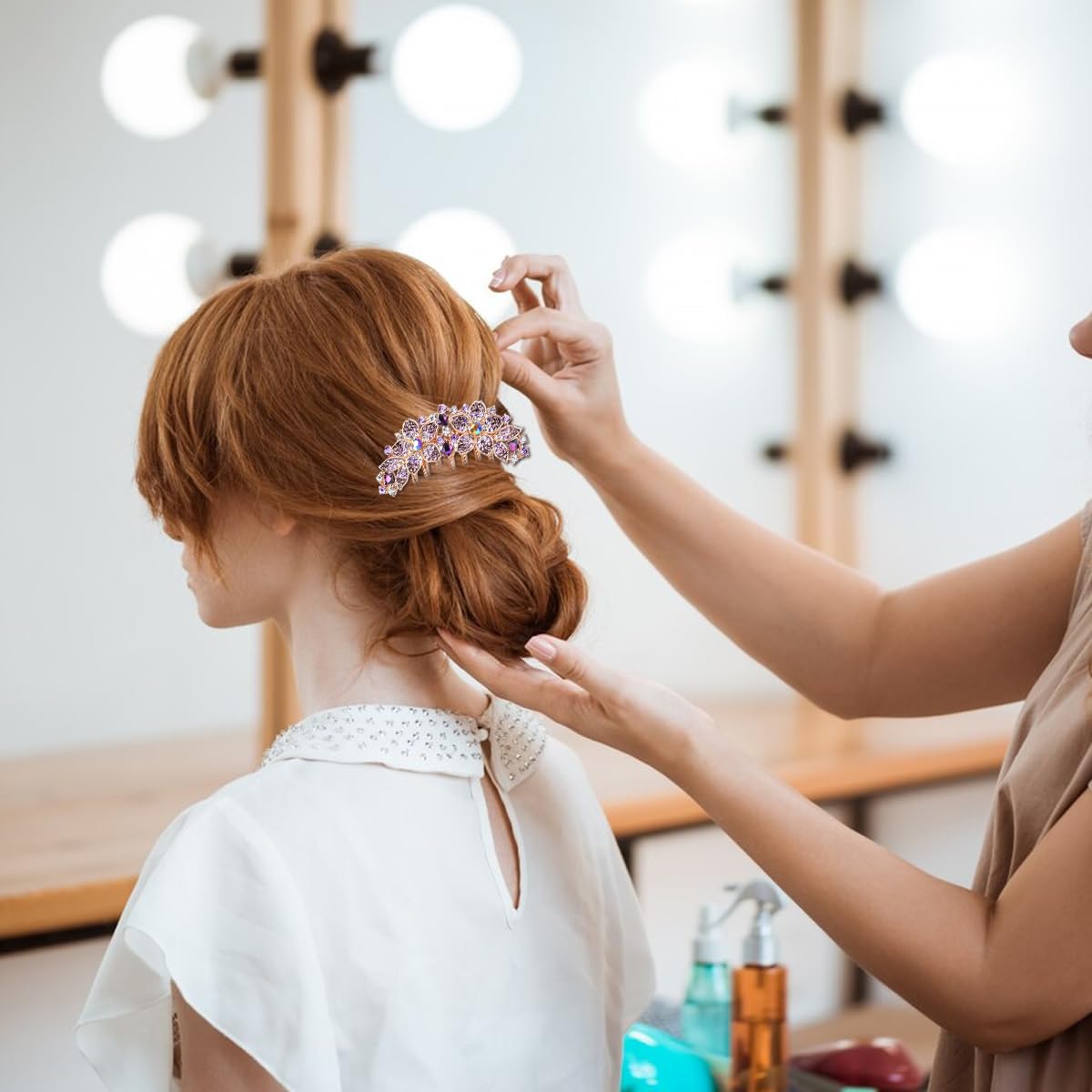 Hair Clips for Women featuring 7 Claw Non Slip Comb with Rhinestone Flower Design 9.5cm | Elegant Gift Accessory