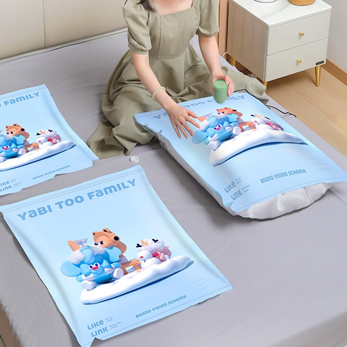 Supvox Vacuum Storage Bags for Clothes and Bedding with Electric Pump 8Pcs | Double Seal PA&PE