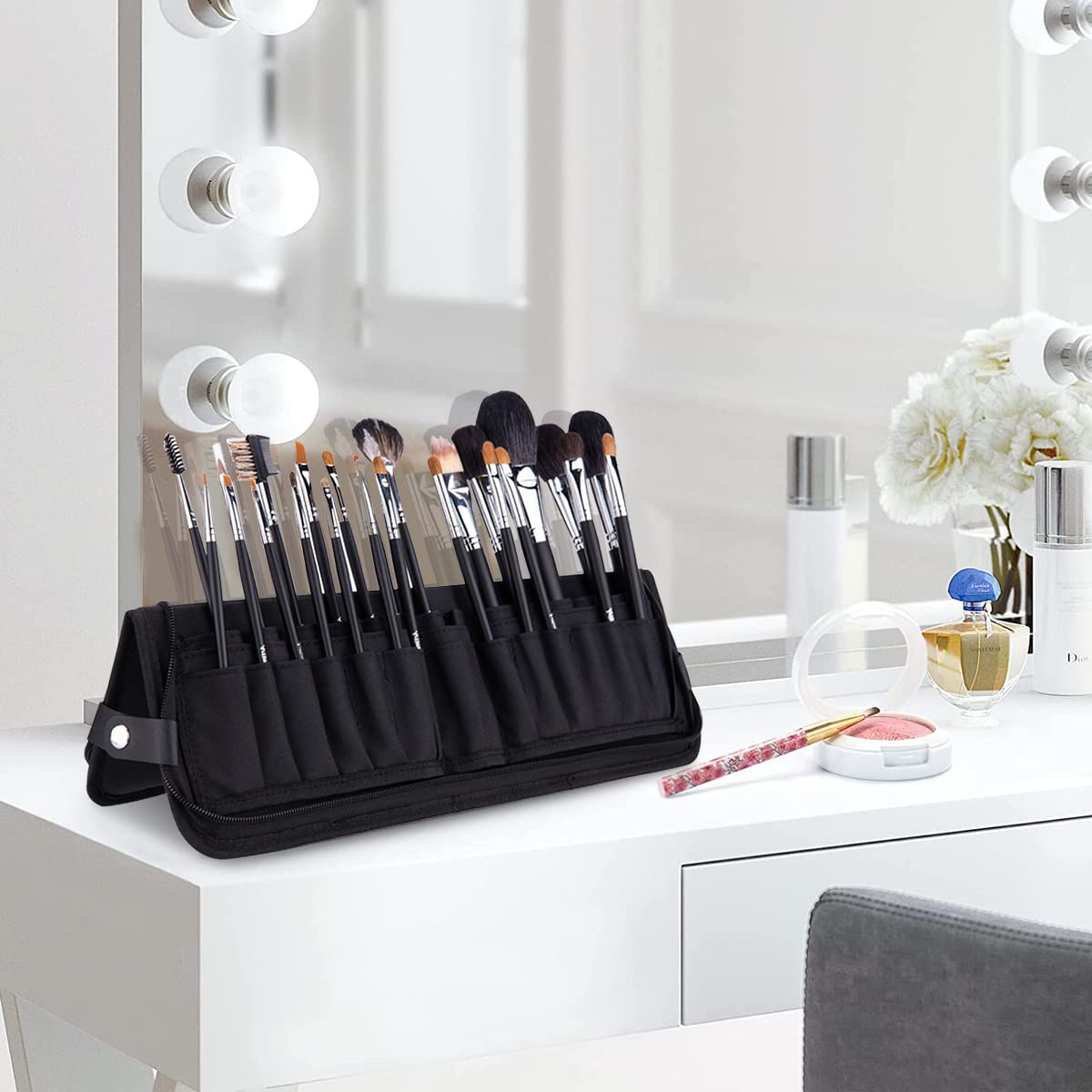 MAYCREATE® Makeup Brush Holder Bag Travel Portable Makeup Brush Organizer Case Foldable Zipper Cosmetic Brush Storage Pouch Stand with 29 Elastic Pockets (Black)