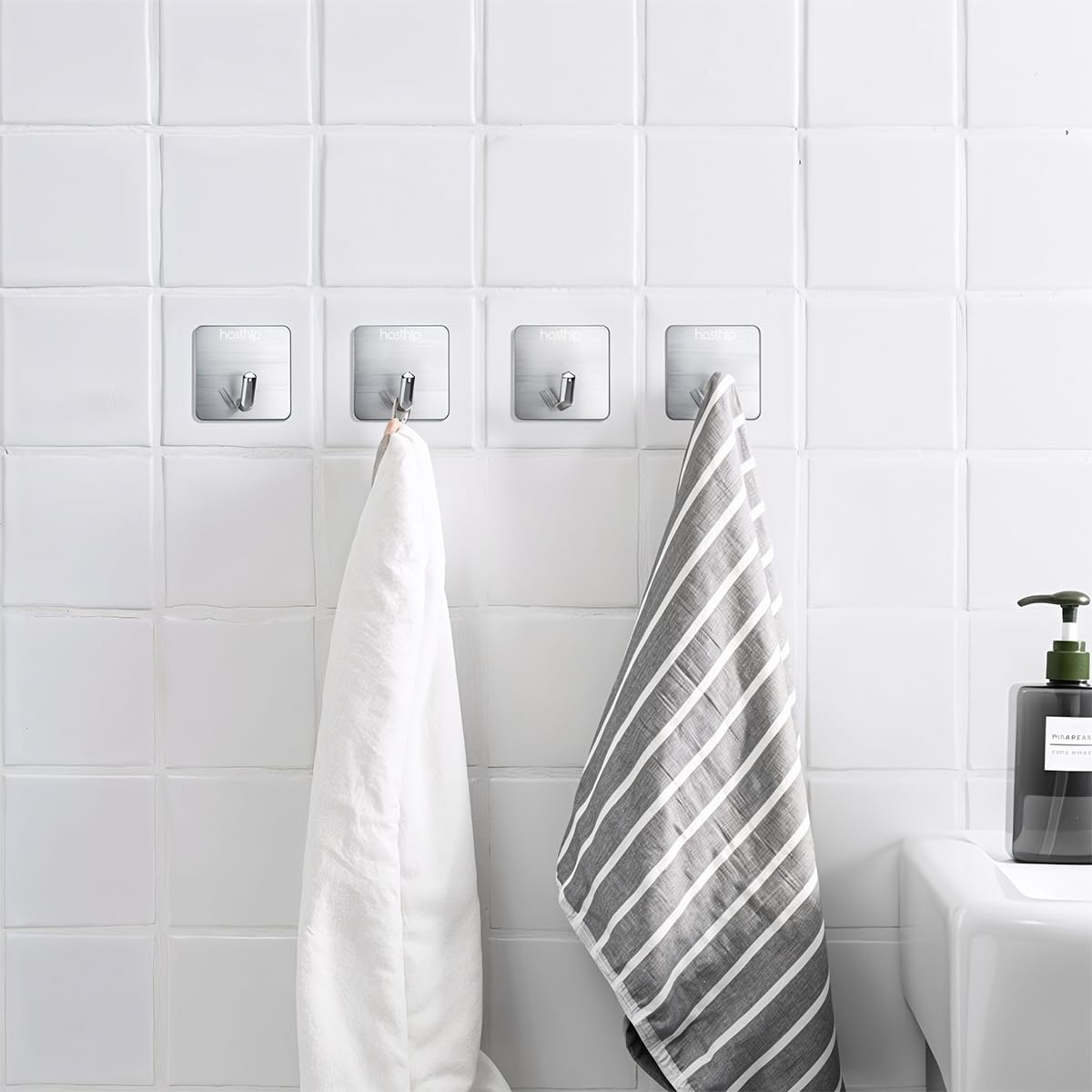 HASTHIP Suction Cup Hooks for Bathroom and Kitchen with Dual Hook Design | 2pcs Clear Plastic Holders