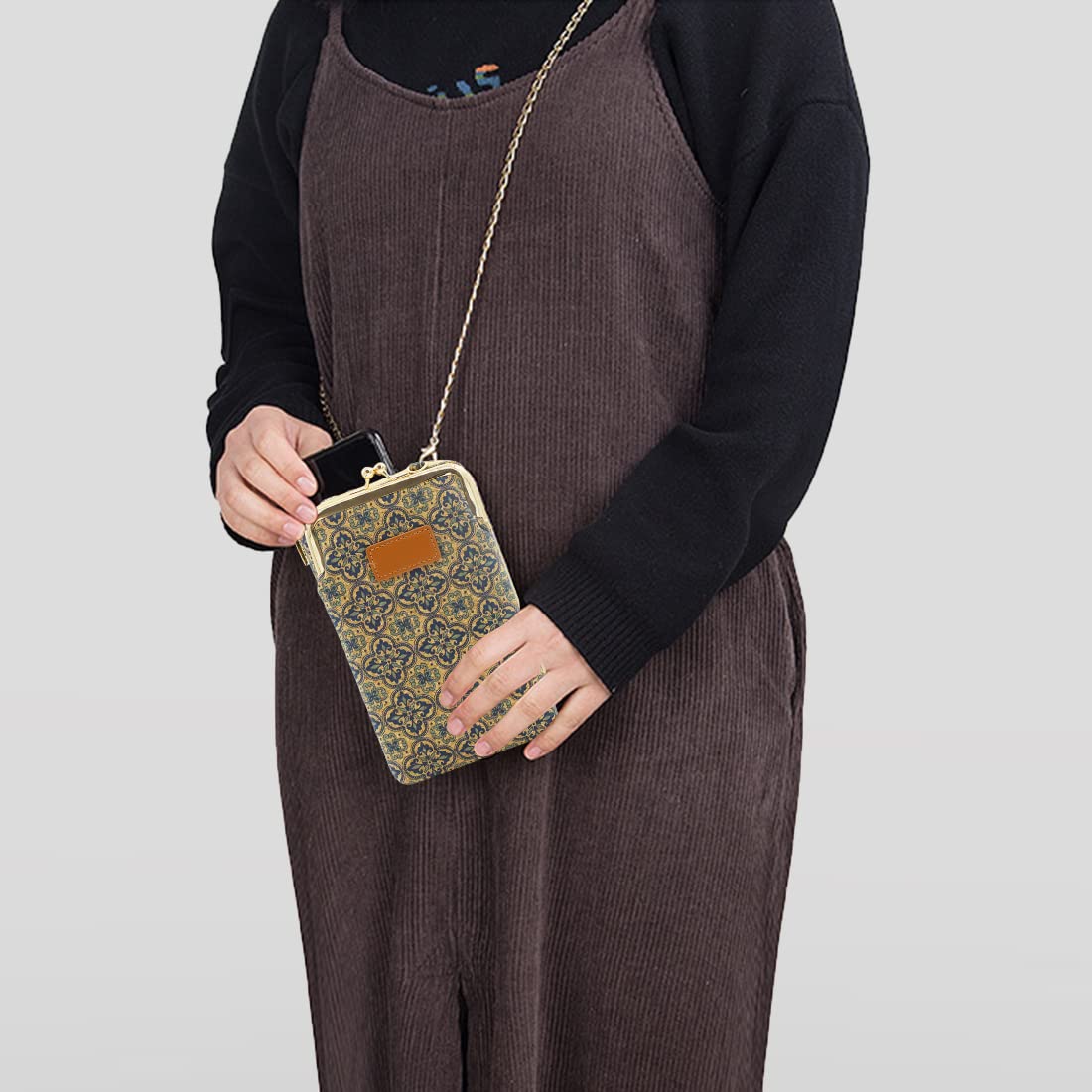 PALAY Crossbody Phone Bag for Women with 19x11x5cm Multi Layer Storage | PU Leather Sling Purse