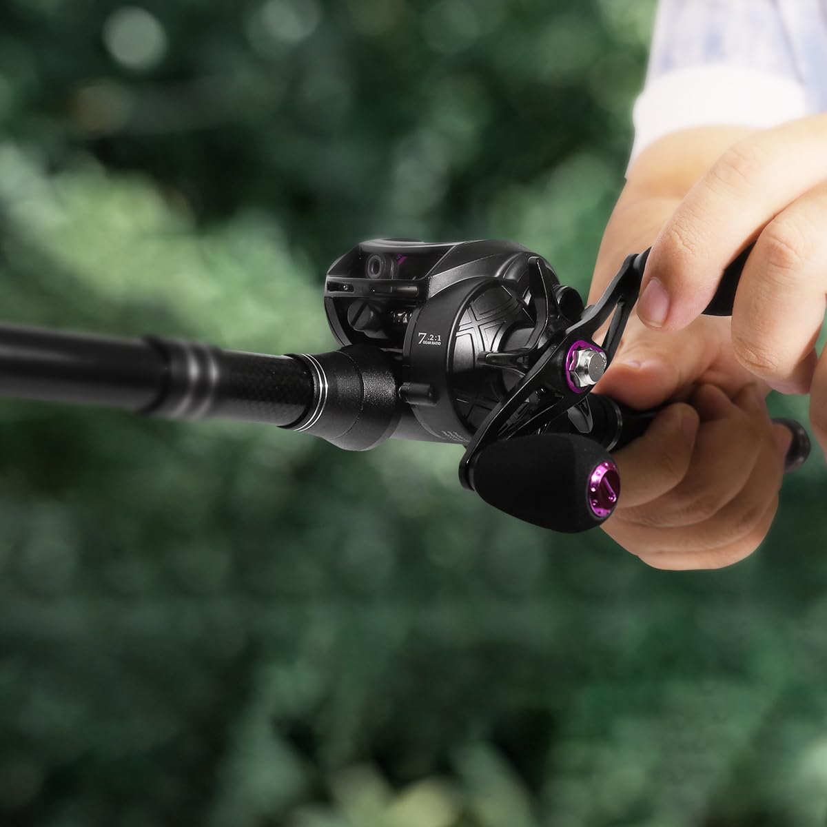 Proberos Baitcasting Reel for Left-Handed Anglers with 7.2:1 Gear Ratio and Magnetic Brake System
