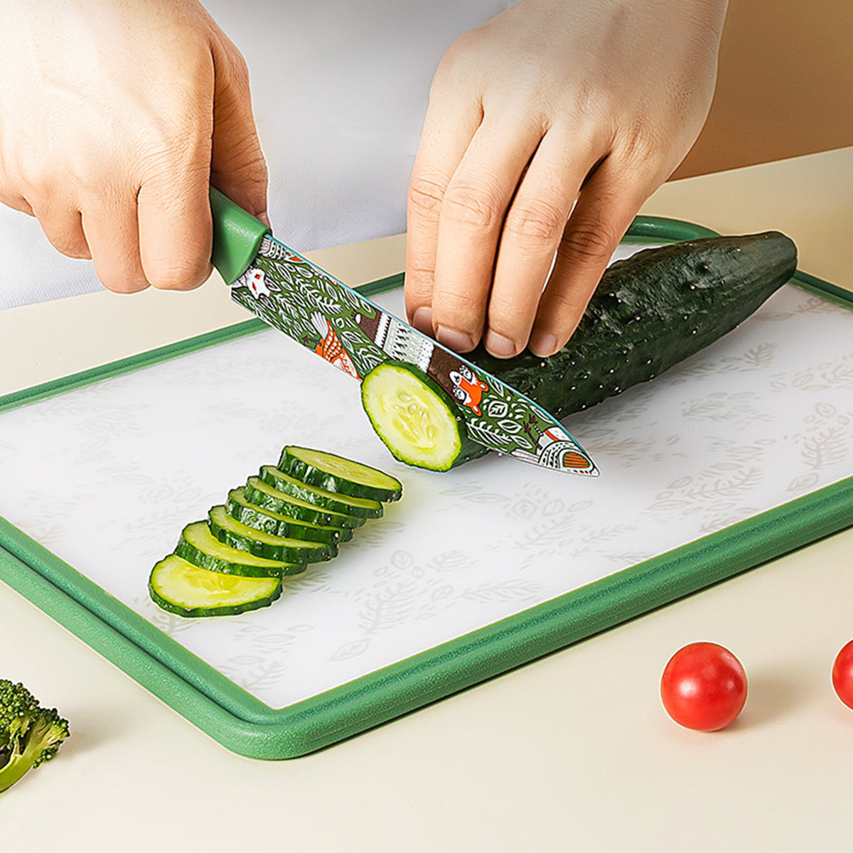 Supvox 5Pcs Stainless Steel Kitchen Knife - Chef Knife, Meat Cleaver, Fruit Cutter, Peeler and Stainless Steel Egg Fryer, Animal Forest Themed Printed Kitchen Supplies, Kitchen Tools for Cooking