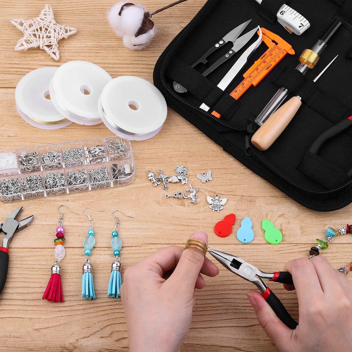 HASTHIP® Jewelry Making Tools with Portable case, DIY Work Materials Kit with Complete Set of Jewellery Making Tools for Earings Necklace etc