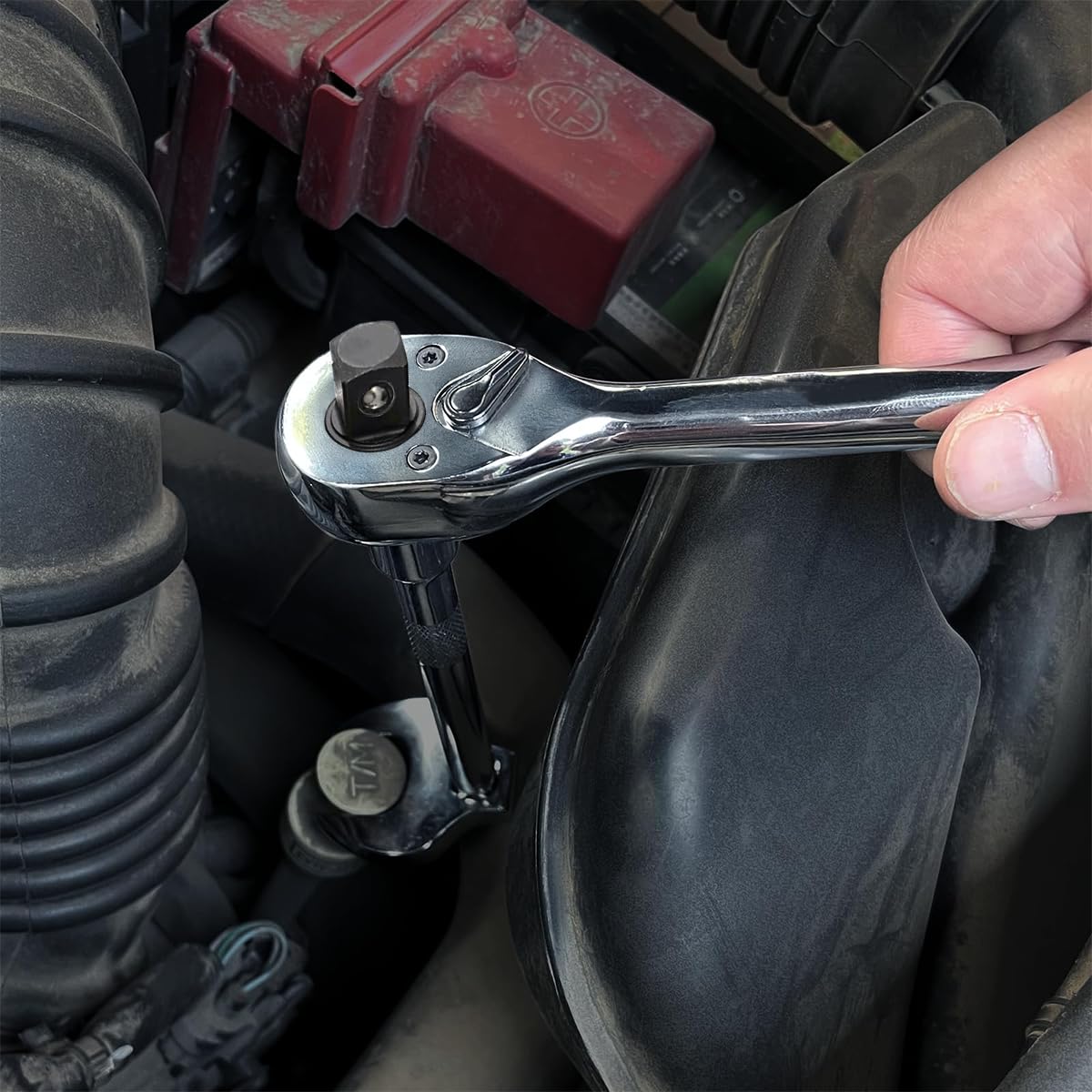 STHIRA Ratchet Wrench for Automotive Repair with 72 Tooth Reversible Mechanism and Chrome Vanadium Steel Construction