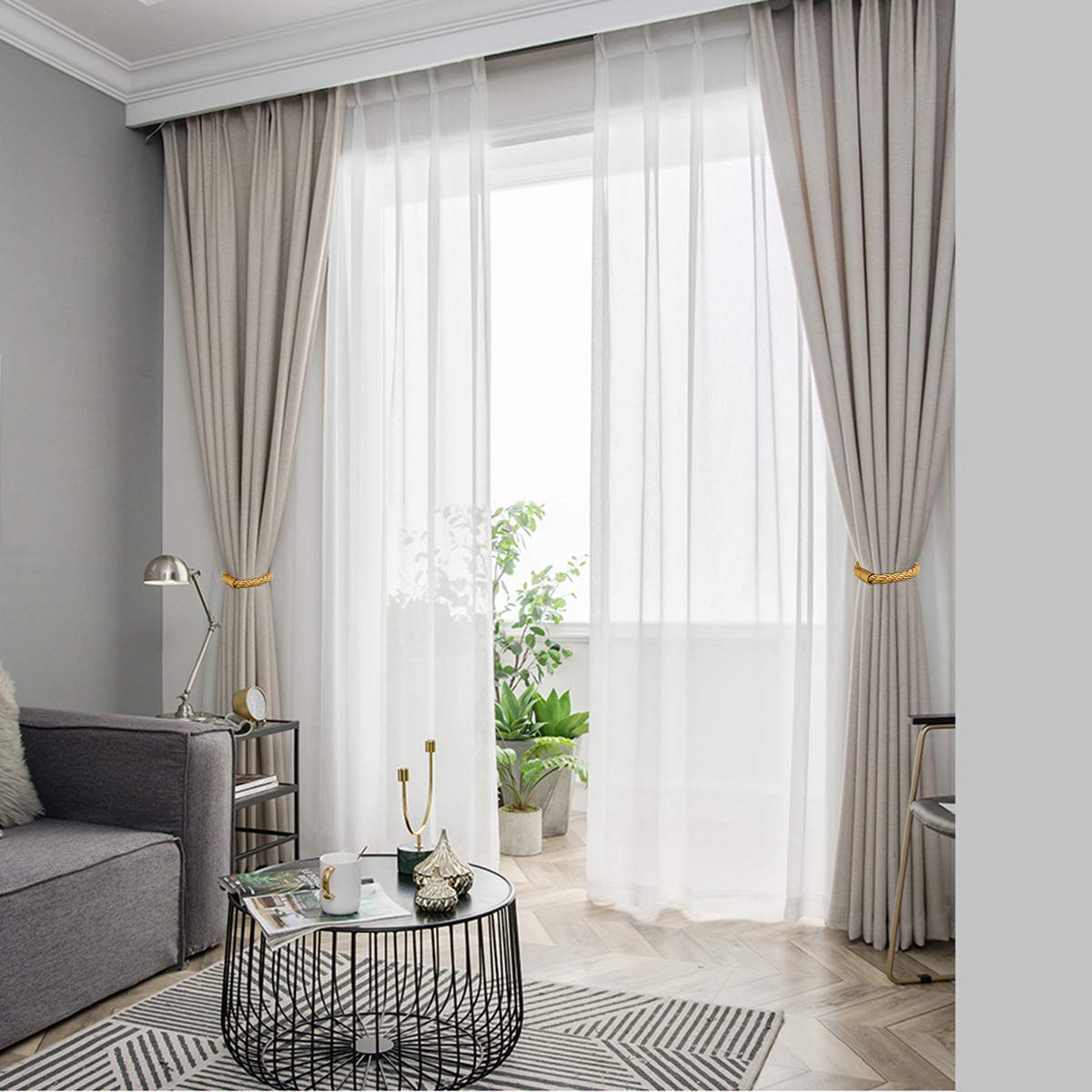 HASTHIP Brass Curtain Clips for Drapes with Strong Magnetic Hold 2 Pieces Gold | No Hook Needed