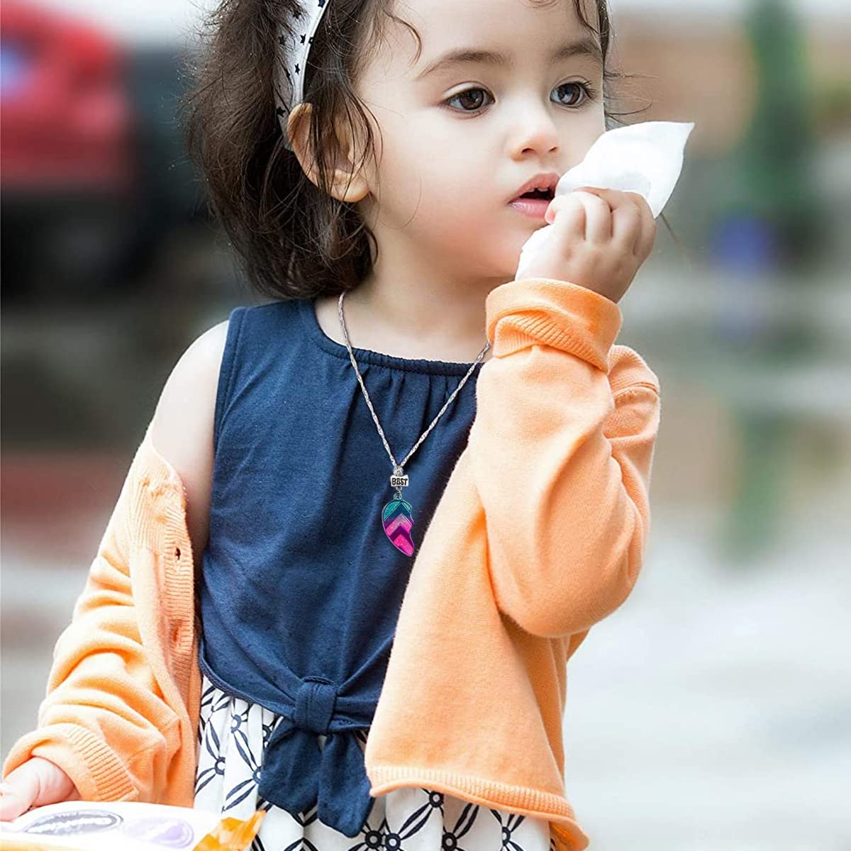 Venzina Best Friends Necklace for Girls and Women featuring Magnetic Half Heart Pendants | 16.5+2 in Alloy Chain Set