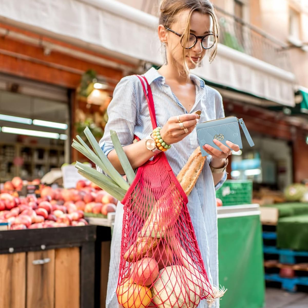 PALAY Small Wallet for Women with 9 Card Slots and Snap Button Closure in Blue | Fashion PU Leather Clutch for Daily Use