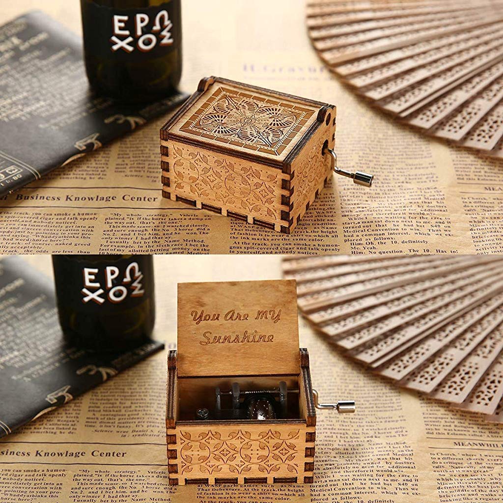 PATPAT  Wood Music Box, Wooden Classic Music Box with Hand Crank Birthday Gifts for Girls Boys Diwali Gifts for Kids Friends Family -You are My Sunshine