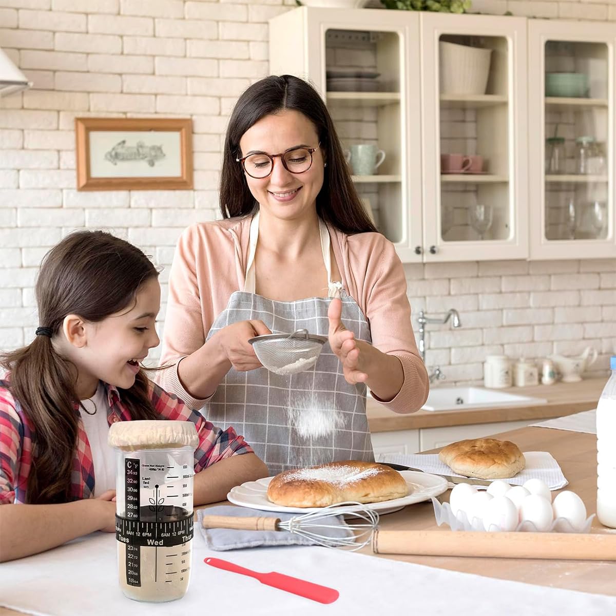 Supvox Sourdough Starter Kit with 25.6oz Glass Jar and Integrated Scale | Silicone Spatula and Thermometer Strap