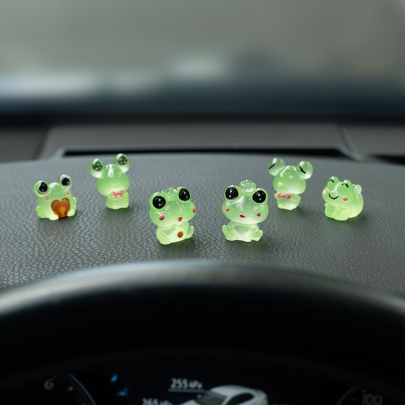 STHIRA® Luminous Frog Car Dashboard Decor, 6PCS Fun Frog Car Dash Decorations Rear View Mirror Ornament