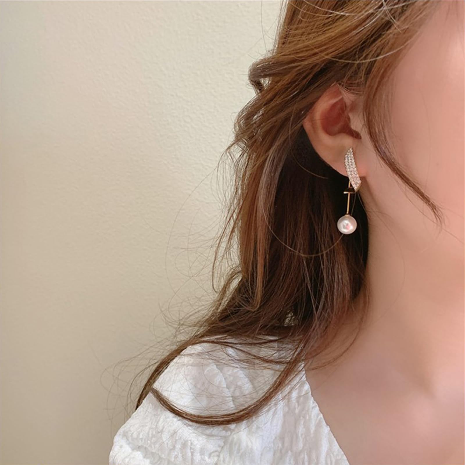 Zibuyu Vintage Pearl Dangle Earrings for Women featuring Rhinestone Drops | Elegant Acrylic Pearl Jewelry for Daily and Evening Wear