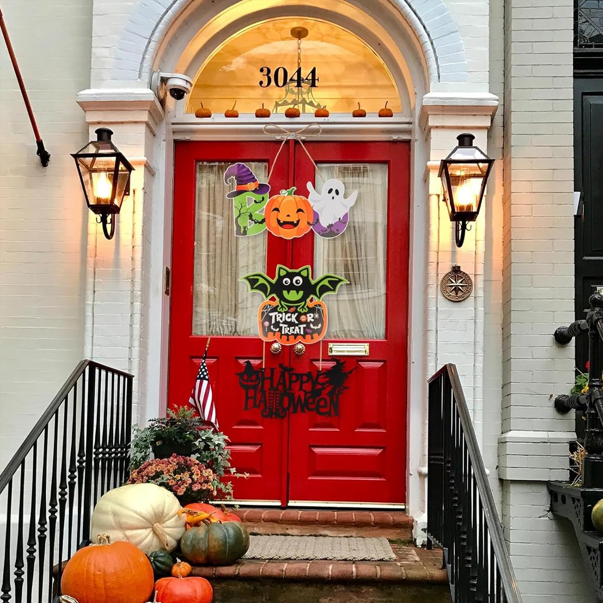HASTHIP Halloween Wall Hangings for Home and Party Décor featuring 5 Paper Signs | Pumpkin Ghost Witch Bat Designs
