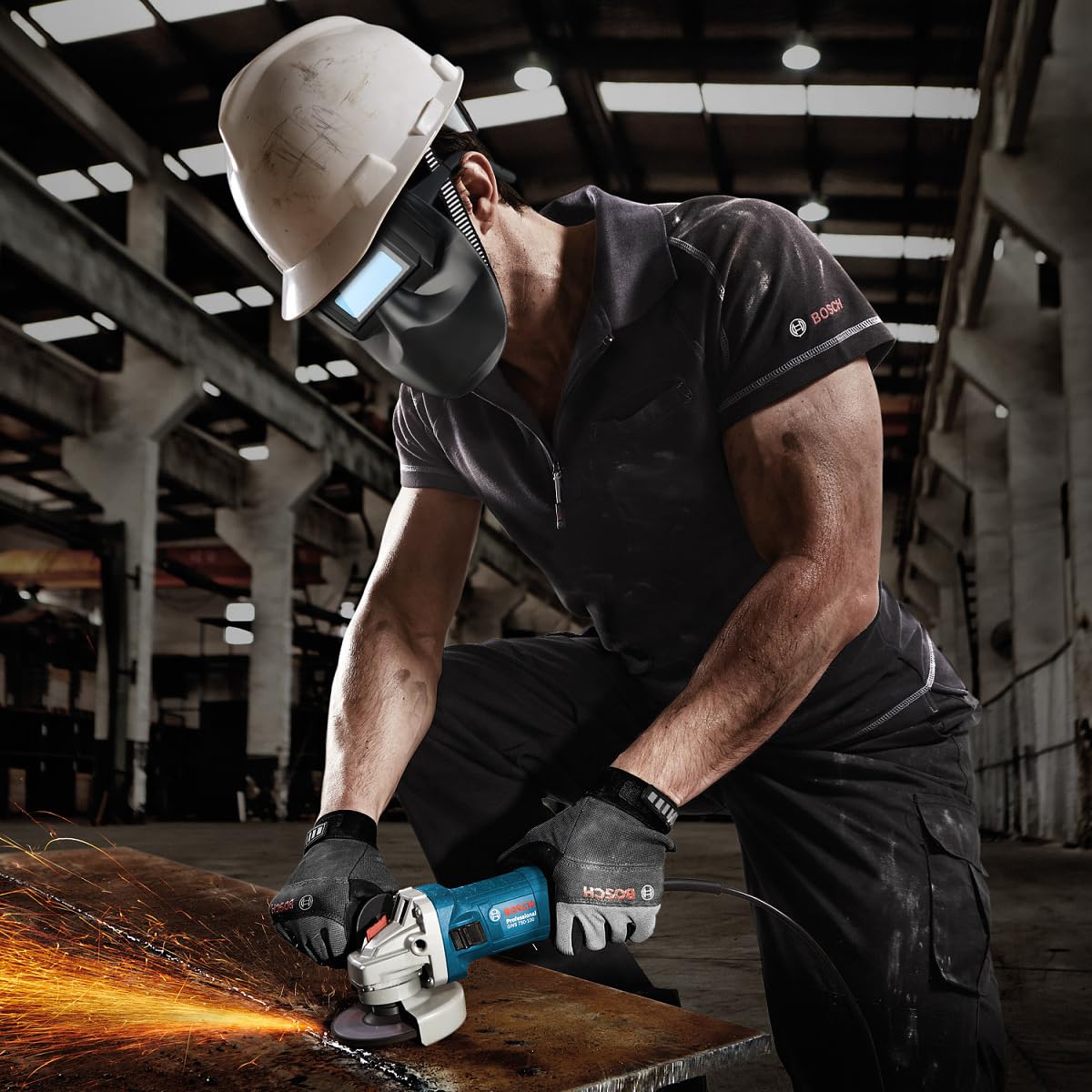 Serplex Welding Helmet for Professional and DIY Use with 5 Replacement Lenses | Detachable Auto Darkening Goggles and PP Shell