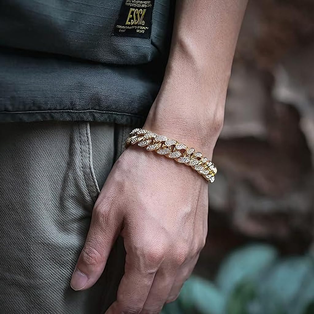 Zibuyu Layered Men Bracelet for Casual and Party Wear featuring Adjustable Metal Chains