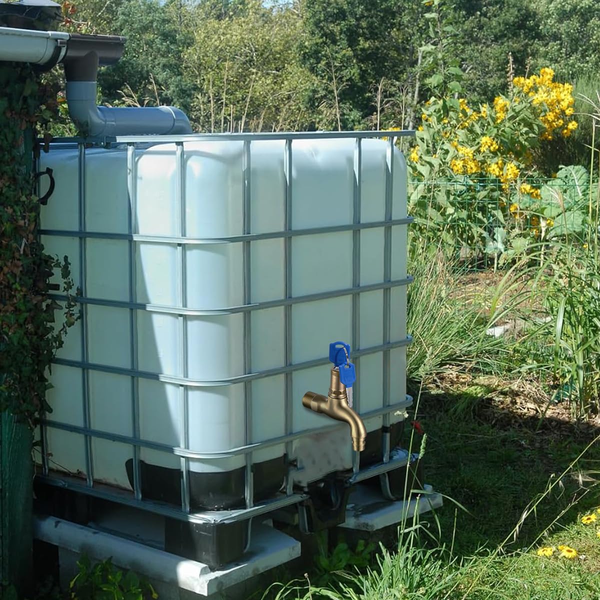 HASTHIP Water Faucet Lock for Public and Outdoor Use with 2 Keys featuring Brass Body