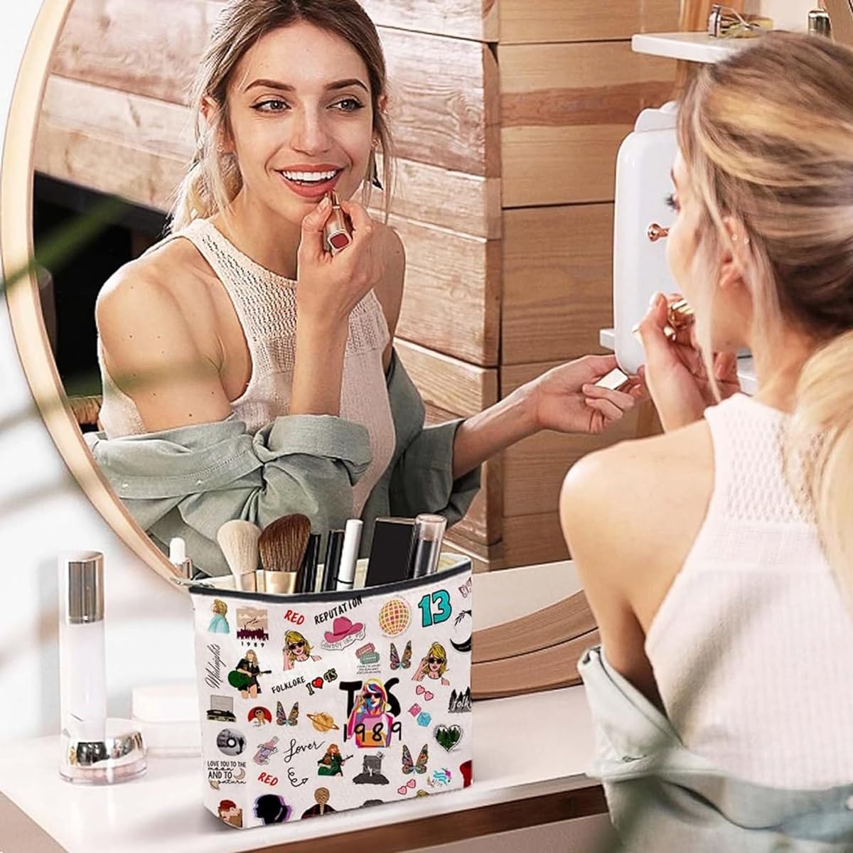 MAYCREATE Makeup Bag for Travel and Daily Use with Linen Fabric and Taylor Print | Stylish Gift for Women and Girls