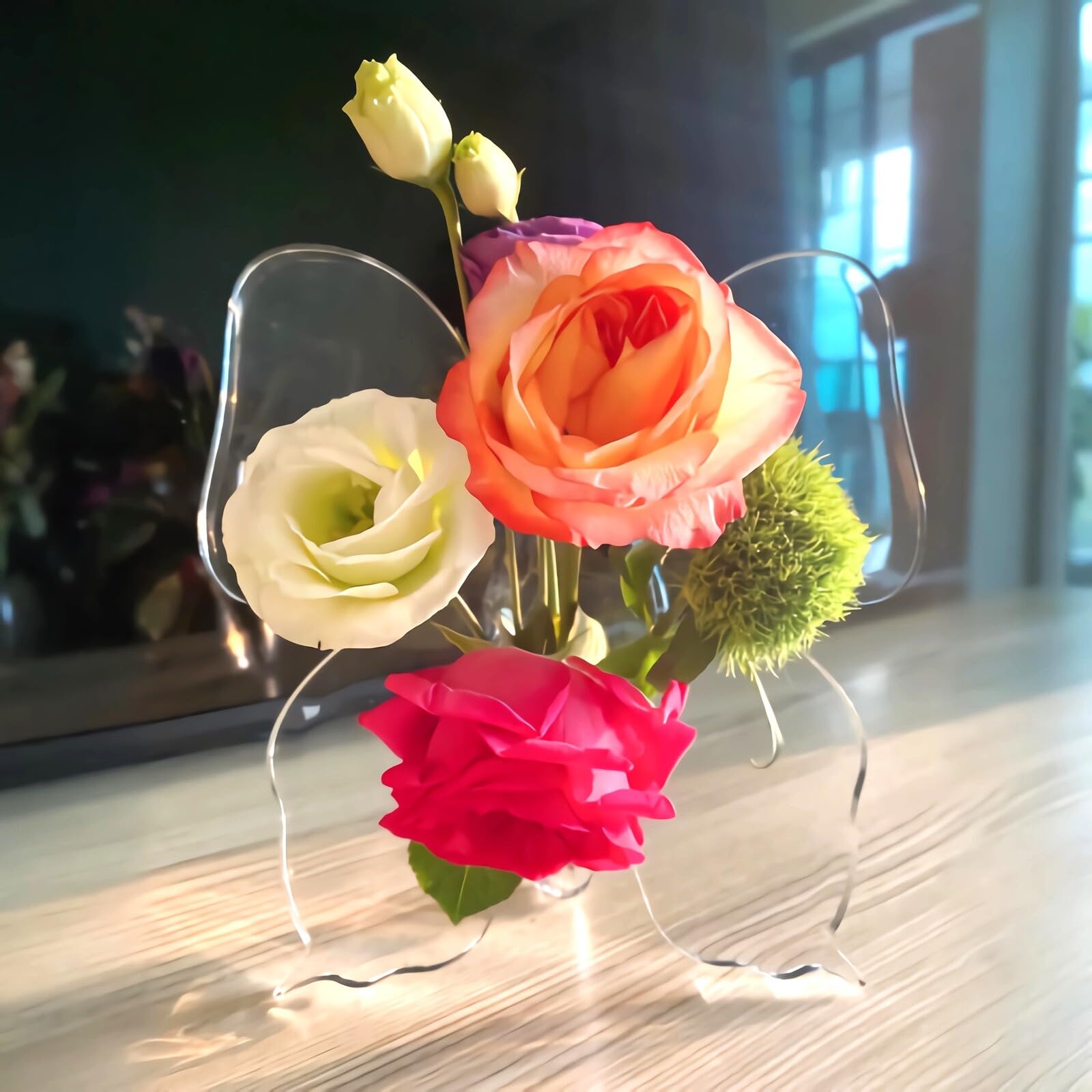 HASTHIP® Clear Acrylic Butterfly Vase Acrylic Frame Art Deco Decoration of Consoles and Various Desktops House Warming Gifts
