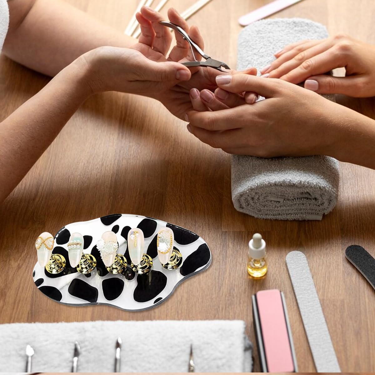MAYCREATE Acrylic Nail Display Stand for Practice with Magnetic Holders and Cow Pattern Base | Ideal for DIY and Salon Use