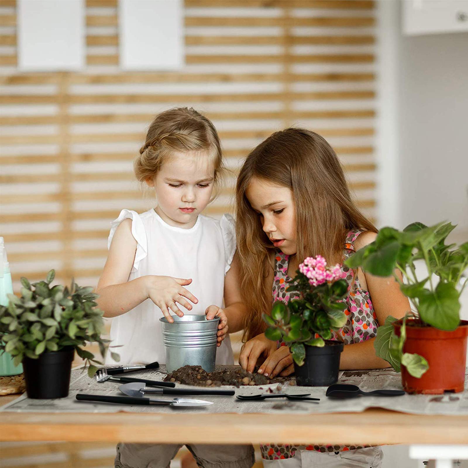 HASTHIP Gardening Tools Kit with 28 pcs Set and Storage Bag for Home Planting | Includes Mat