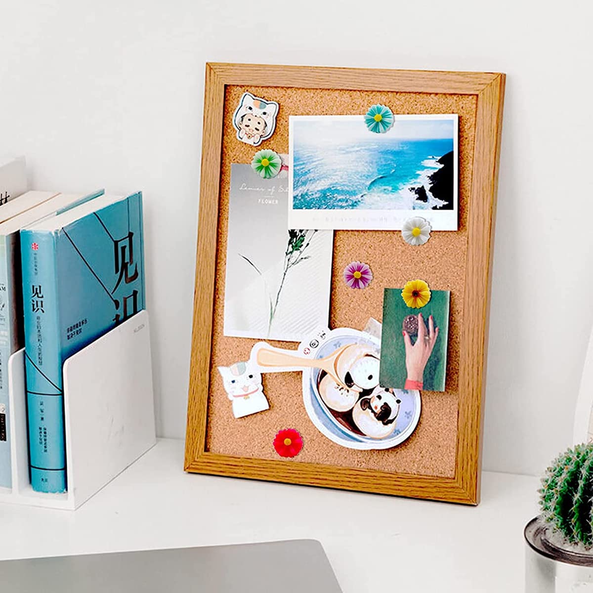 HASTHIP Flower Thumb Tacks for Bulletin and Cork Boards featuring 30 pcs Resin Daisy Pins