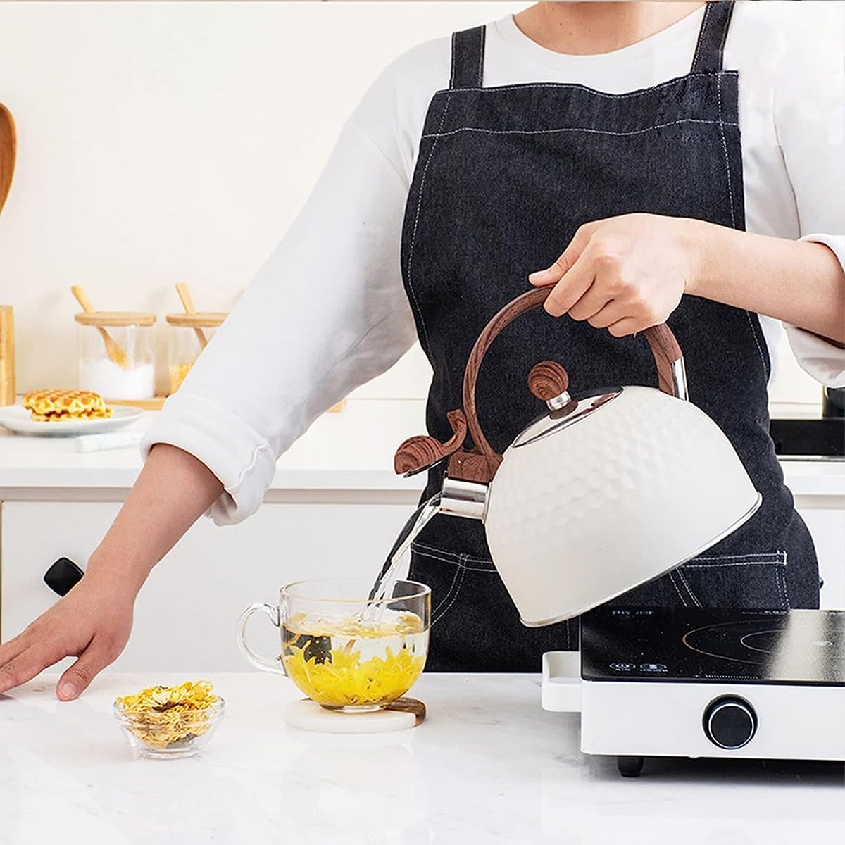 Supvox Tea Kettle for Gas and Induction Stove with 2.5L Capacity and Anti Scald Handle | Stainless Steel Whistling Pot for Home or Camping