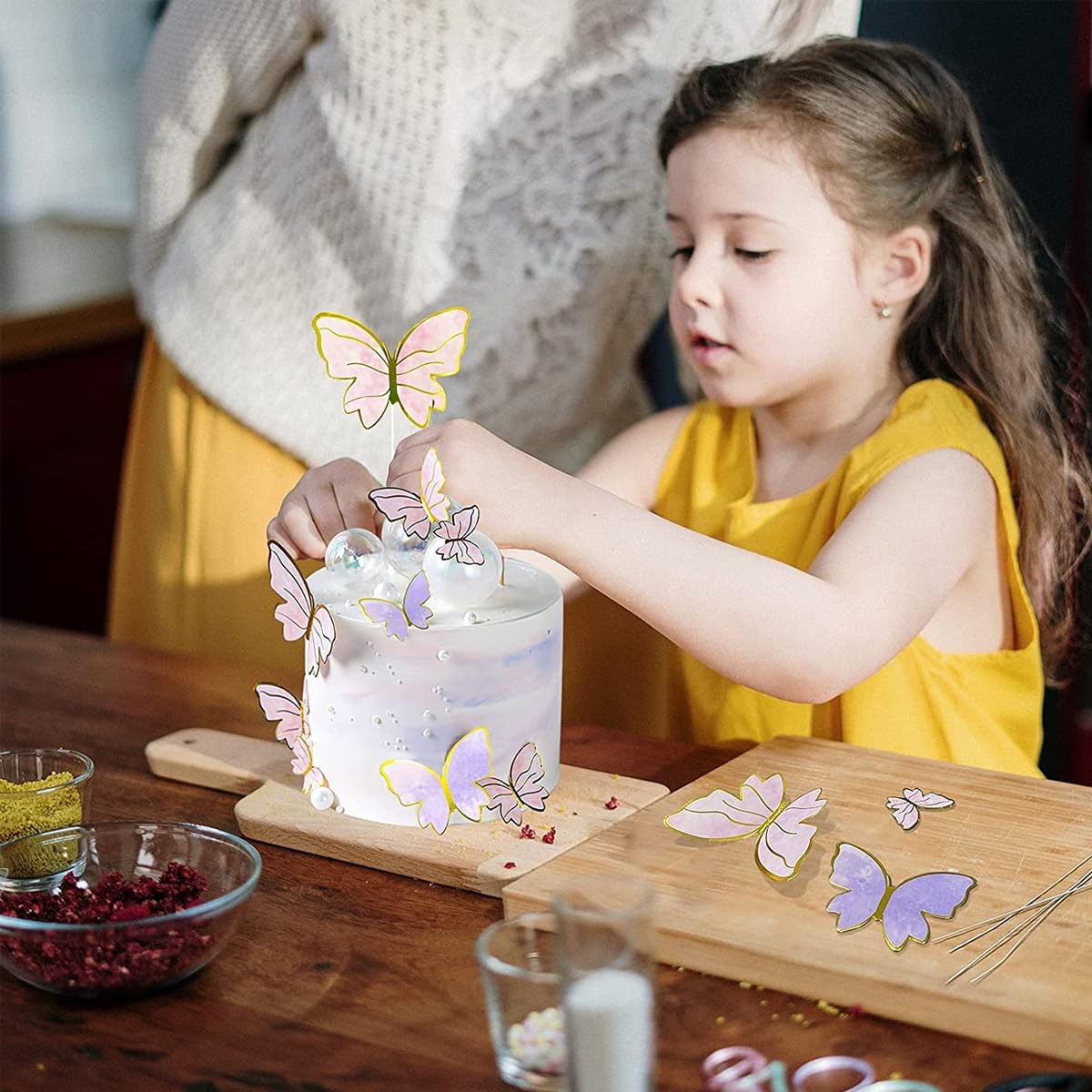 HASTHIP Butterfly Cake Decorations for Birthday Cakes with 22 pcs Set in Pink & Purple | Reusable Acrylic and Iron Circle Toppers