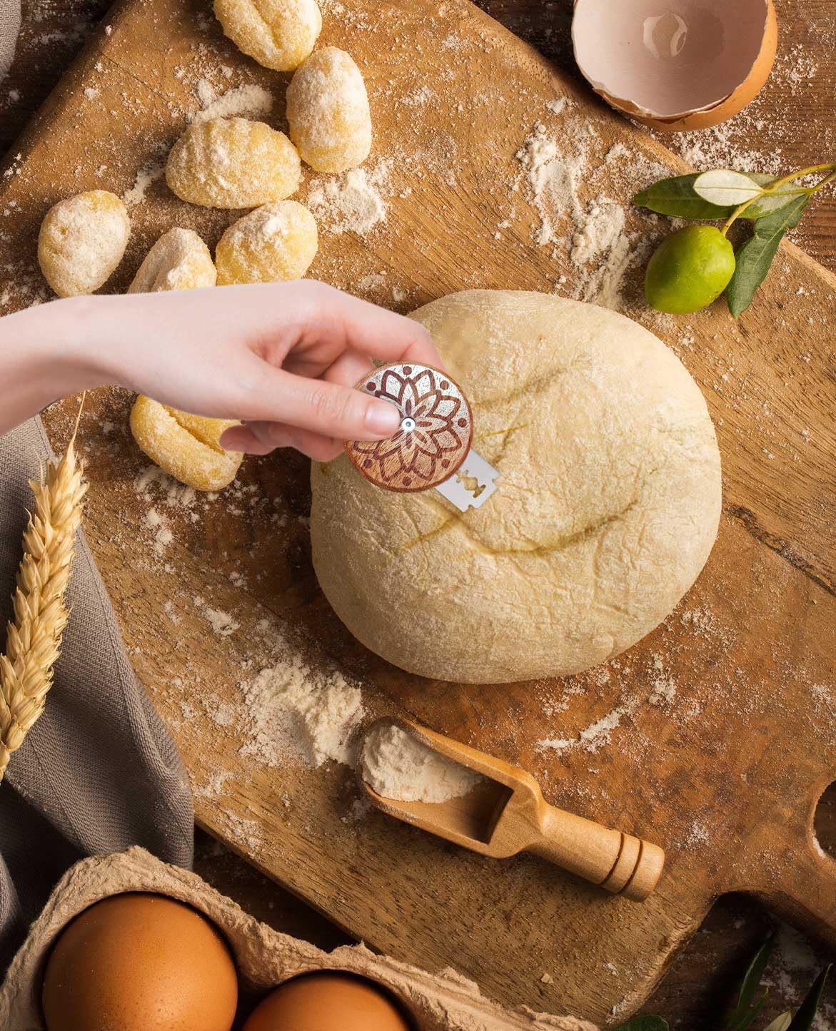 Supvox Bread Lame Cutter Set for Homemade Sourdough with Mandala Wooden Handle and 5 Blades | Ideal for Artisan Bakers