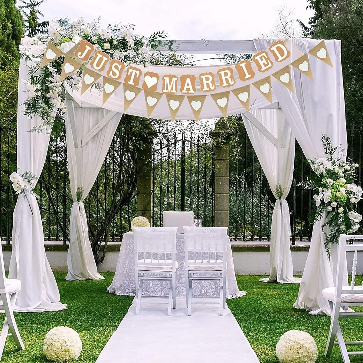 PATPAT Wedding Banner Kit for Decoration featuring 3m Just Married Bunting & Pre Strung Design
