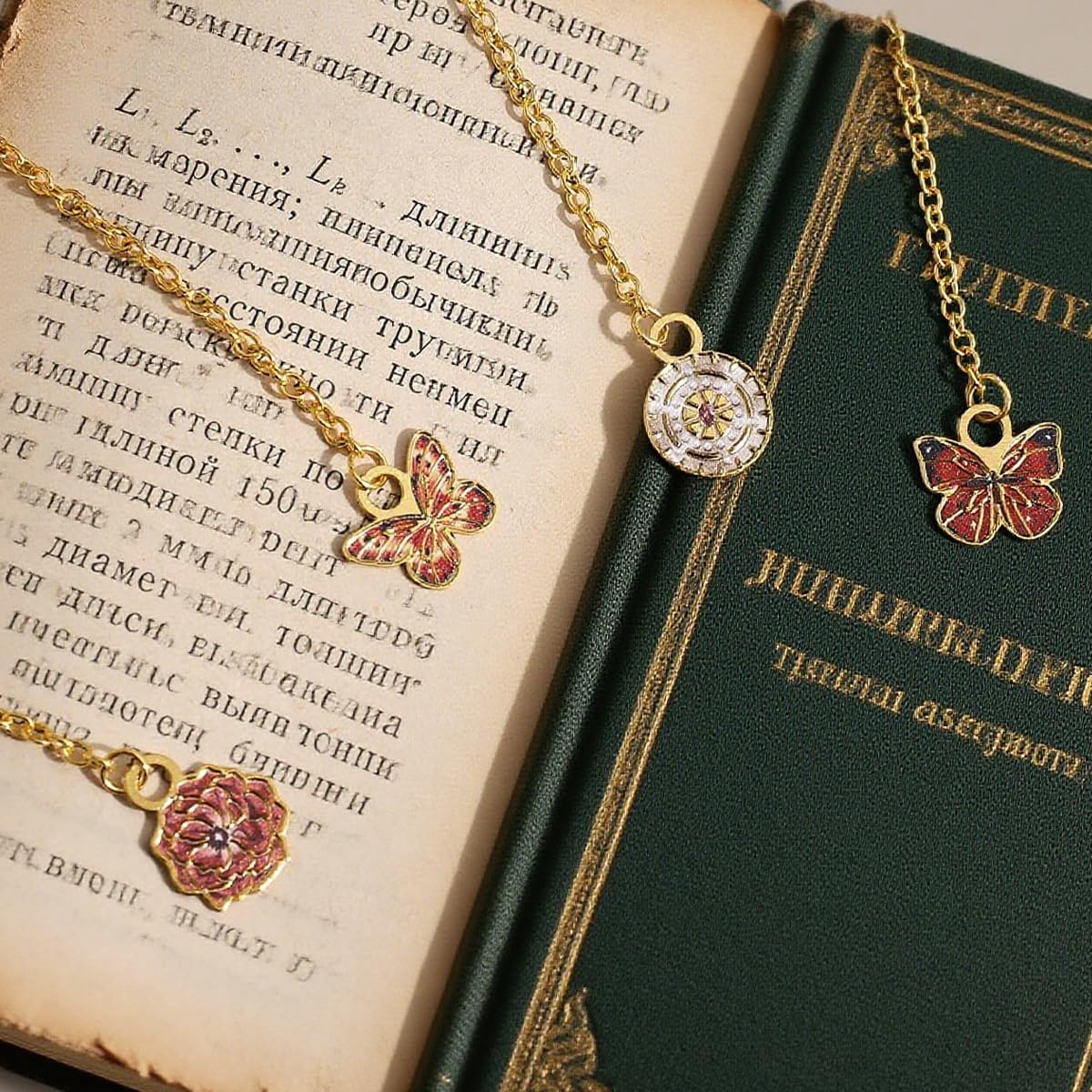 OFIFO Bookmarks Set for Reading with Pocket Watch Inspired Pendant Chain | 4PCS Metal Gift