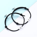ZIBUYU 2PCS Set Magnetic Couple Bracelets, Sun and Moon Friendship Bracelet for Boyfriend Girlfriend Pendant, Fashion Accessory For Boy/Girl